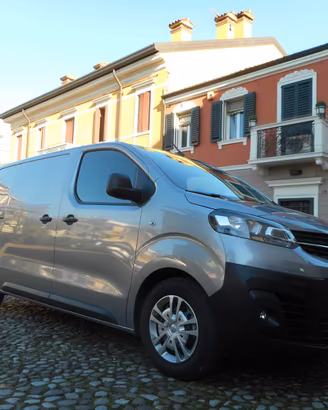 OPEL VIVARO 4° SERIE CAMBIO AUTOMATICO DOPPIA PORT