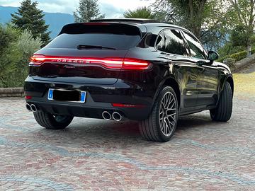 Porsche Macan 2.0 245cv benzina