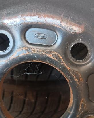 cerchi in ferro da 16 per Ford 