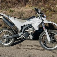 Yamaha wr 250 r