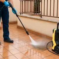 Pulizia balconi/terrazzi ad alta pressione