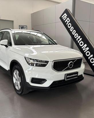 VOLVO XC40 T2 Momentum Core N1