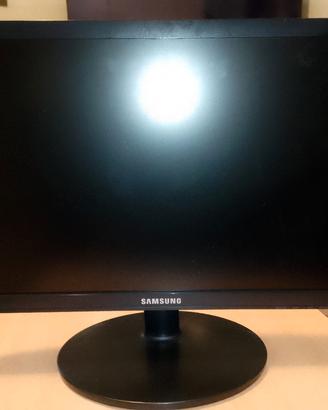 SCHERMO MONITOR 22P  SAMSUNG