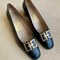 Scarpe pelle nere  7,5B FERRAGAMO 38