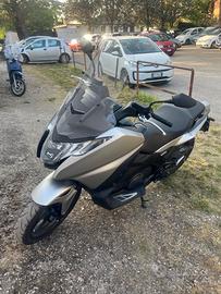 Honda Integra 750 - 2016