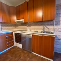 Cucina angolare in legno