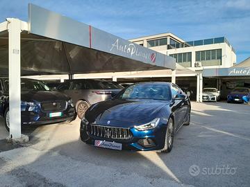 Maserati Ghibli V6 Diesel Gransport