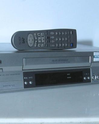 VIDEOREGISTRATORE VHS HIFI STEREO JVC HR-J690EU