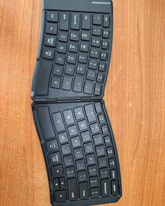 Tastiera pieghevole ergonomica (wireless)