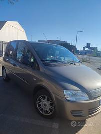 Fiat Multipla 1.6 16V Dynamic