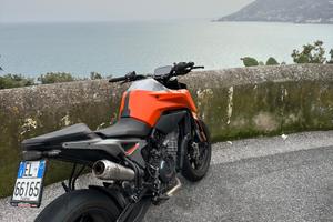 Ktm Duke 790 (105cv)