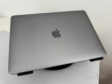 MacBook Air M1 (16GB RAM / 512GB SSD)