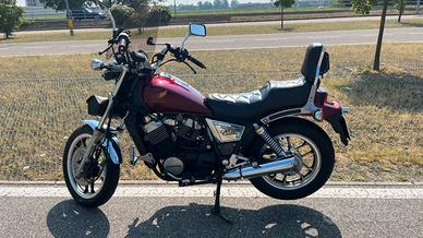 Honda vt500c