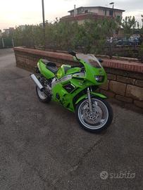 fzr yamaha 600cc iscritta asi (35anni)