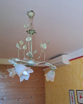 Lampadario floreale 3 luci ferro e vetro