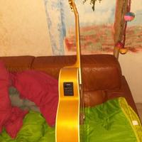 chitarra semiacustica epiphone jumbo