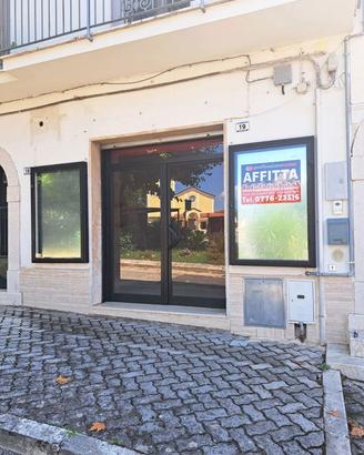Negozio Cervaro [Cod. rif 3335074ACG]