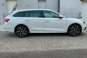 Skoda Octavia 1.5 g-tec metano