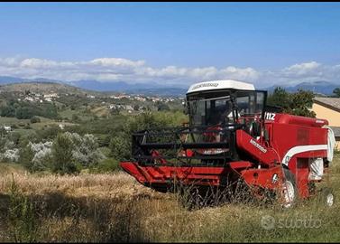 Mietitrebbia laverda m112