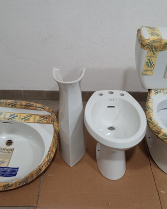 RibassoSet completo sanitari Ideal Standard-nuovo