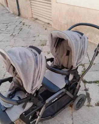 Passeggino gemellare Peg Perego