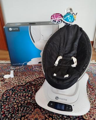 4 MOMS mamaroo 4 (sdraietta elettrica)