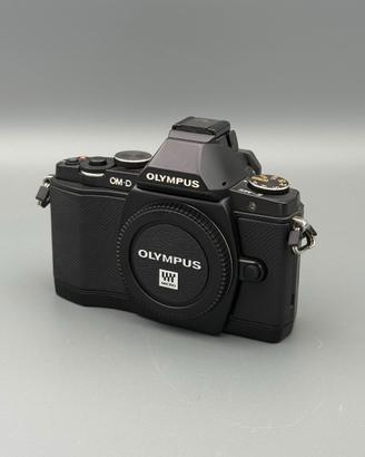 Olympus OM-D E-M5