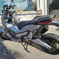 Honda xadv 750