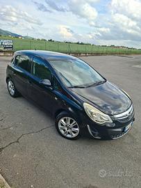 Opel Corsa 1.2 5 porte