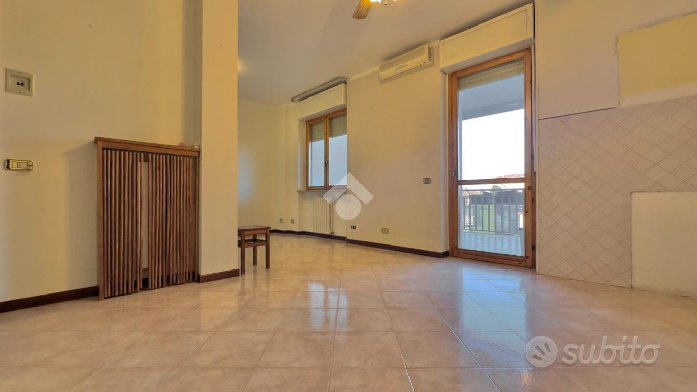 5 LOCALI A NOVI LIGURE - Vista 4