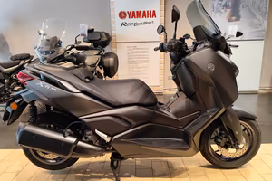 Yamaha X-Max 300