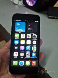 Iphone  8 +  Huawei P30 Lite