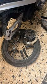 Gomma seminuova posteriore Sym Symphony 200