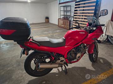 Yamaha XJ 600