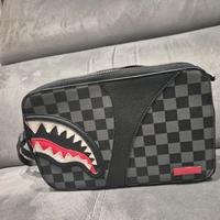 Pochette Spraygroung