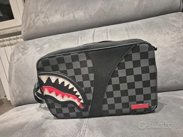 Pochette Spraygroung