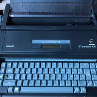 Macchina da scrivere elettronica Olivetti
