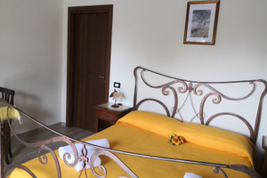 Camera matrimoniale CIR078025-AAT-00010