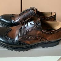 Scarpe nuove Fedele