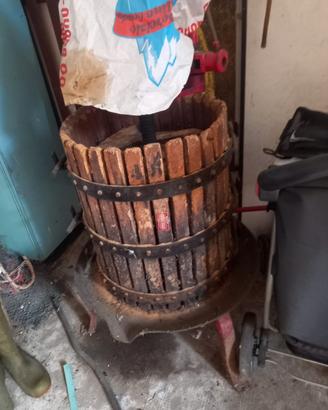 torchio vino manuale