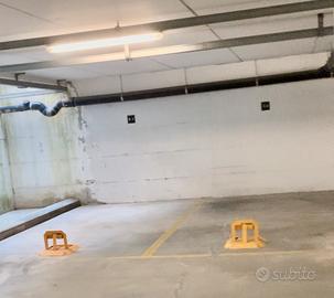 Affittassi posto auto COPERTO