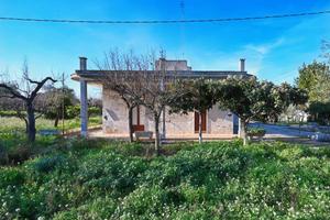 Villa a Castellana Grotte, 5 locali