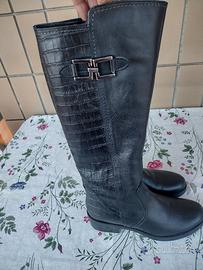 stivali da donna in pelle n.37