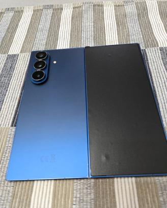 2 SAMSUNG FOLD7 PIU XIAOMI FOLD 4