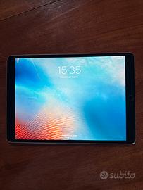Apple Ipad Pro 10,5” Wifi  MQDT2LL/A 64gb