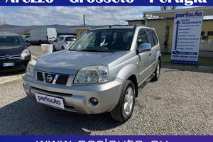 NISSAN X-Trail 2.2 dCi Elegance