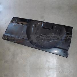 Sponda spondina portellone Mitsubishi Pajero 1