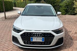 AUDI  A1 SPORTBACK 30 TFSI S LINE EDITION (NEOPAT)