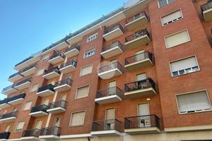 2 LOCALI A TORINO
