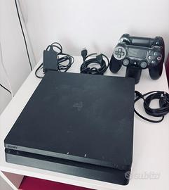 PLAYSTATION 4 SLIM  da 1Tb